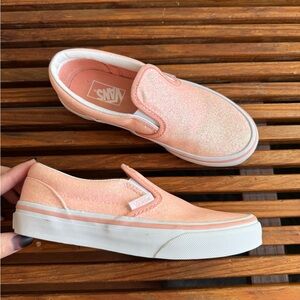 Kid’s Vans Peachy Pink Glitter Classic Old School Slip On Sneakers Shoes Sz 1.5